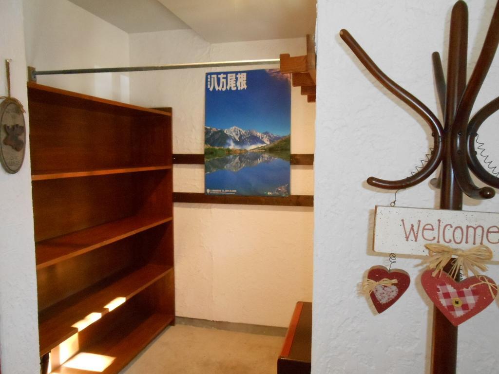 Pension Nugget Inn Hakuba Eksteriør bilde
